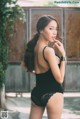 Beautiful Pichana Yoosuk shows off her figure in a black swimsuit (19 photos) P1 No.e465aa