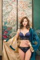 Lee Chae Eun's beauty in lingerie, bikini in November + December 2017 (189 photos) P61 No.887392